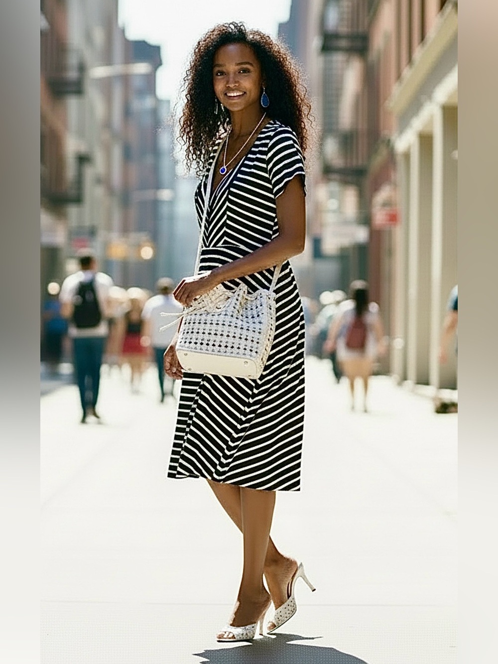 Torrid Black & White Stripe Fit & Flare Dress Size 1 (14/16) Skater Stretch